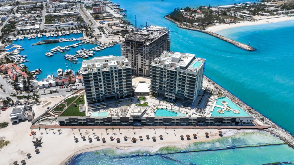 Overhead shot of Yucalpeten